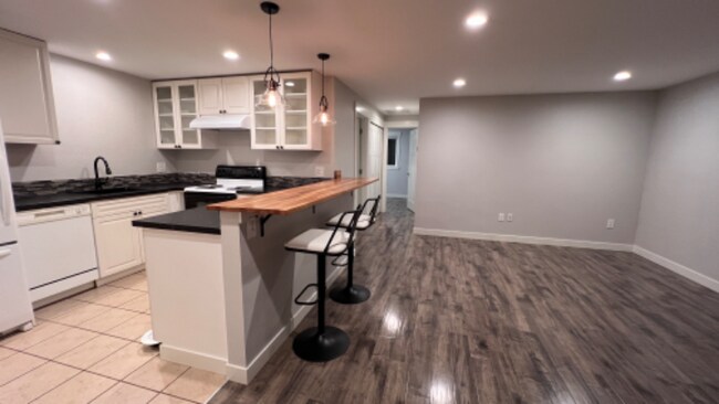 Foto del edificio - 9809 162nd St SE