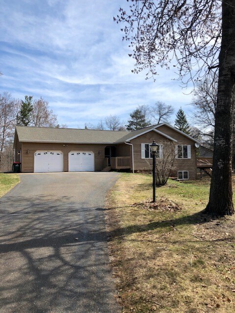 Foto del edificio - 3 Bedrooms, 2.5 Bathrooms Single Family Home in Baxter, MN w/2+ car garage