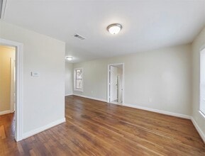 Building Photo - 1601 Alabama St