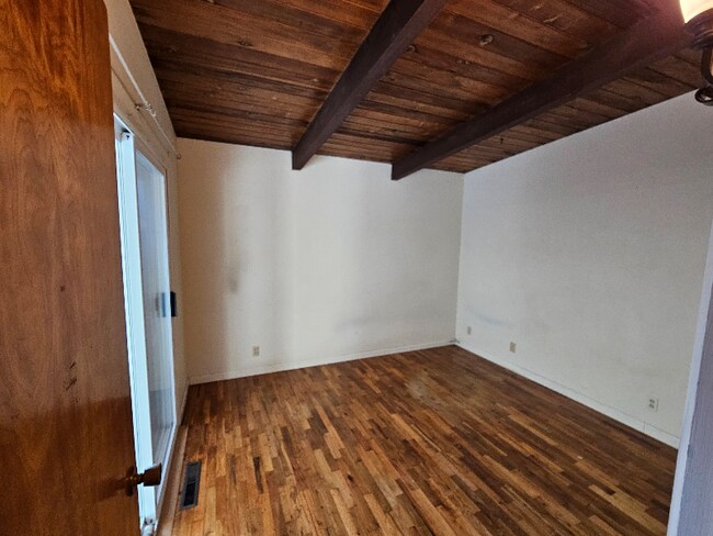 Foto del edificio - 511 NE 8th St