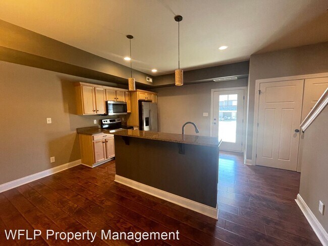 Building Photo - 3 br, 2.5 bath House - 129 Portico St