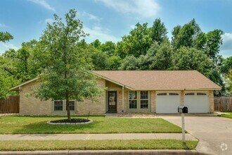 Building Photo - 1307 S Meadows Dr