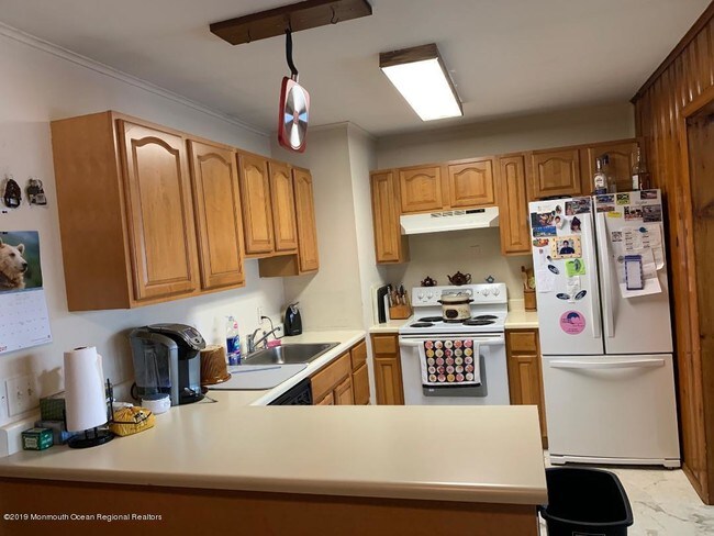 Foto del edificio - 760 Tunney Point Dr