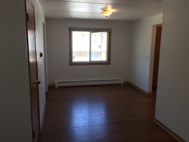 Building Photo - 5607 N St Louis Ave