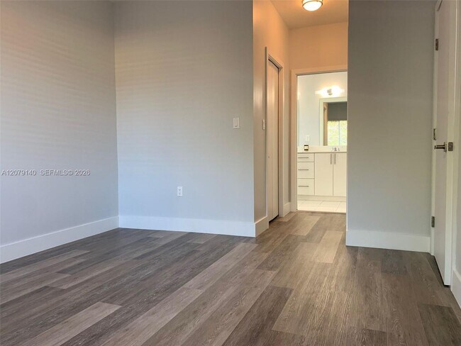 Foto del edificio - 803 E 28th St