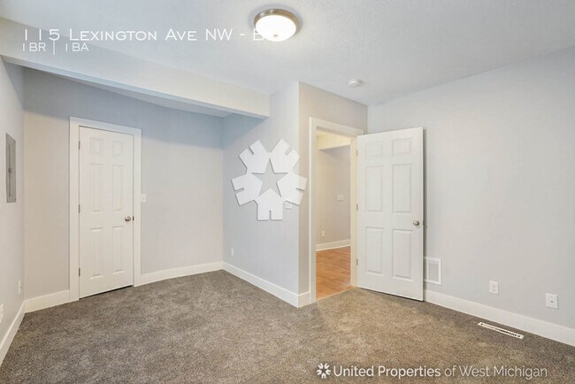 Foto del edificio - 115 Lexington Ave NW