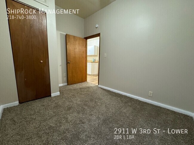 Foto del edificio - 2911 W 3rd St