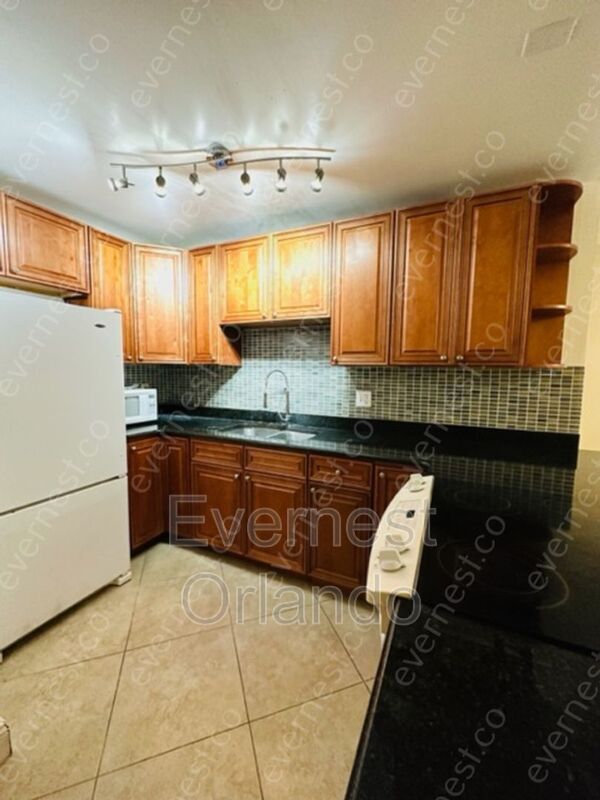 1000 S Semoran Blvd Unit Apt 209, Winter Park, FL 32792 Condo for