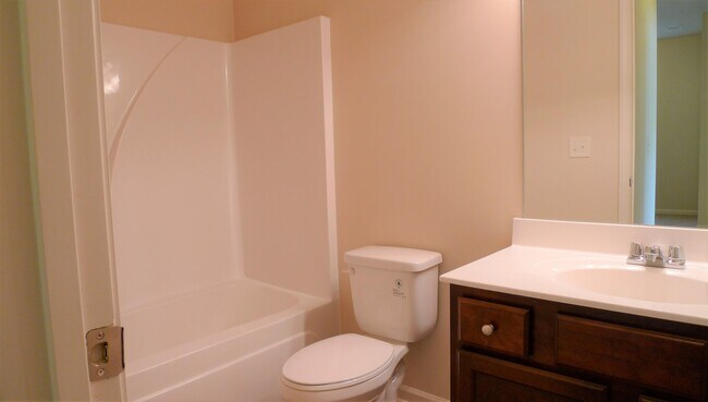 Building Photo - 1840 Homeside Dr