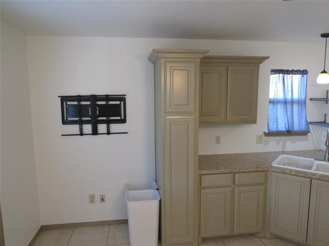 Foto del edificio - 1320 Linden Dr