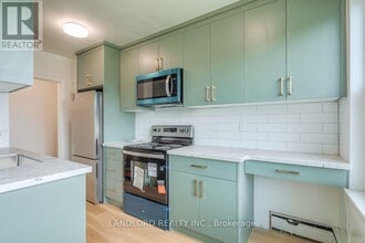 Building Photo - 111 Craydon Rd
