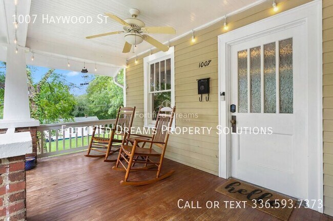 Building Photo - 1007 Haywood St