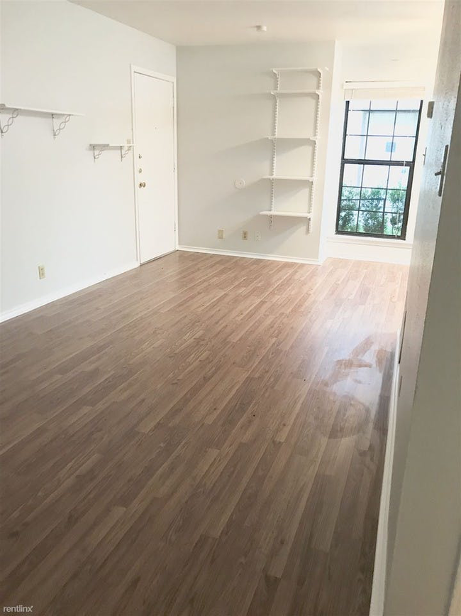 Building Photo - 10537 Starcrest Dr