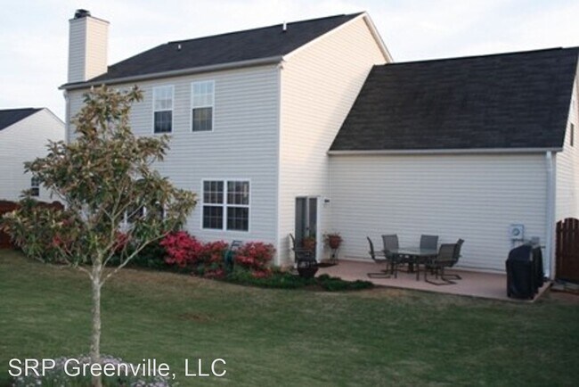 Foto del edificio - 4 br, 2.5 bath House - 205 Peach Grove Place