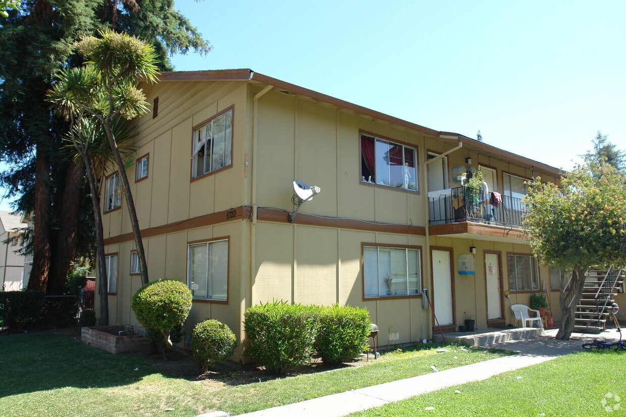 Primary Photo - 5720 Tucson Dr