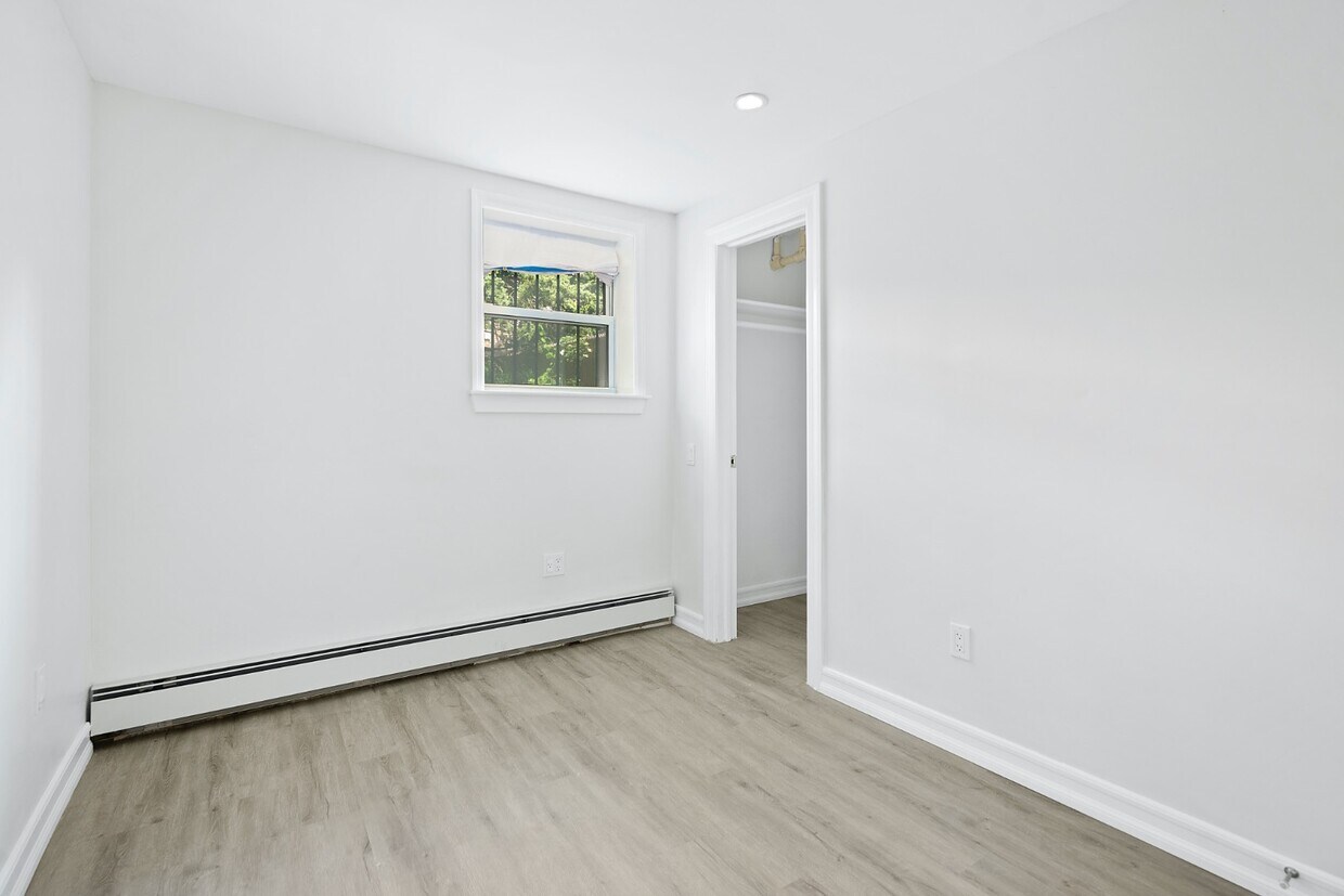 Foto del edificio - 2743 Brighton 7th St.