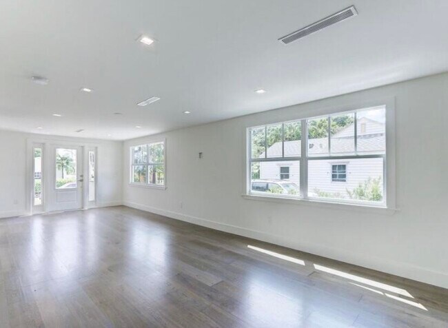Foto del edificio - 833 Ardmore Rd