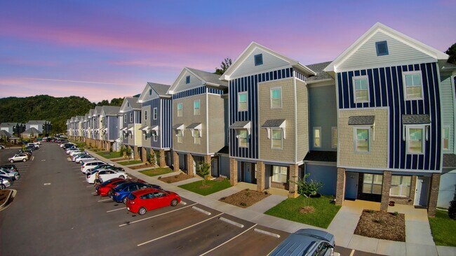 Foto del edificio - Flagship Western Apartments