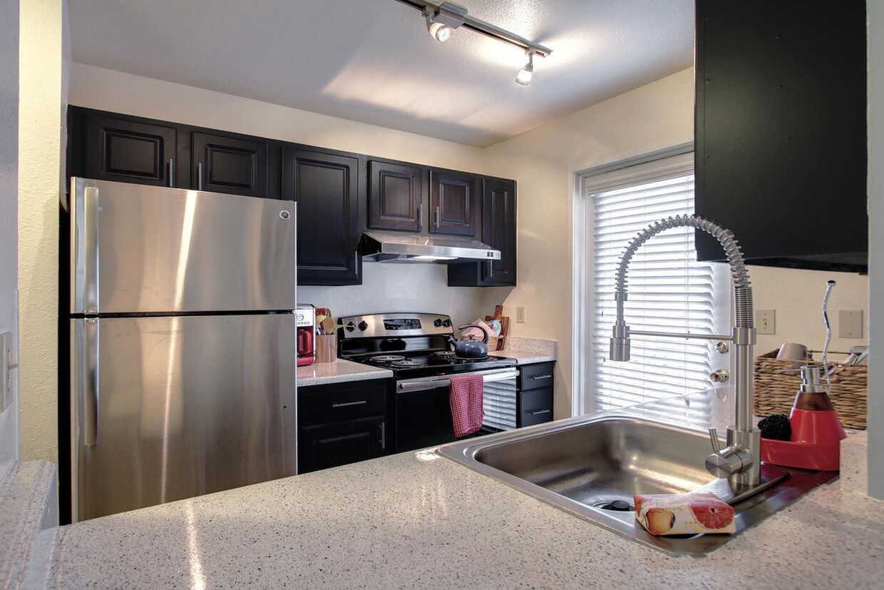 The Courtyards at Buckley Apartments Aurora, CO