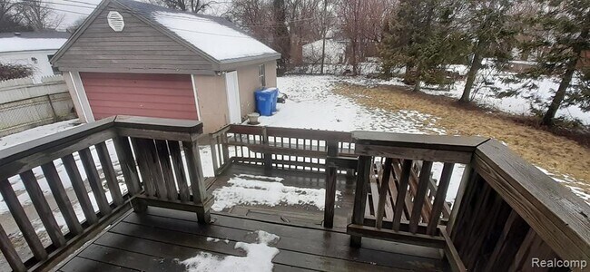 Foto del edificio - 21857 Le Fever Ave