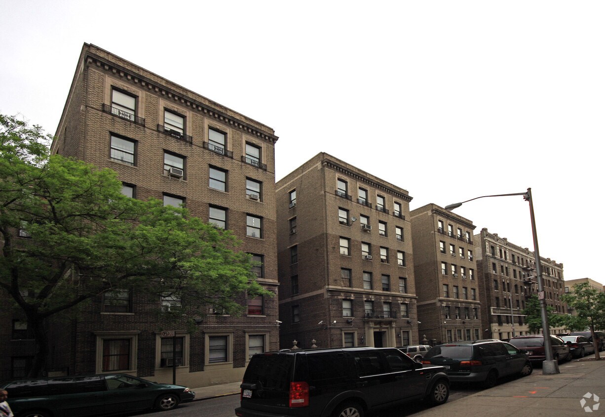 Primary Photo - 659 W 162nd St