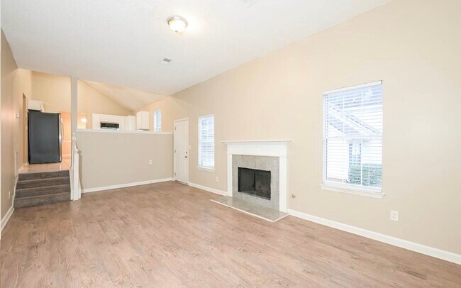 Foto del edificio - 4137 Waldrop Hills Dr