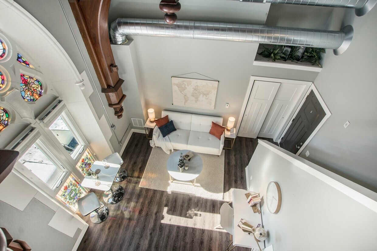 Primary Photo - 253 Prospect Ave NE