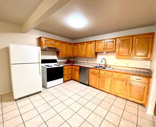 Foto del edificio - 9650 Front St