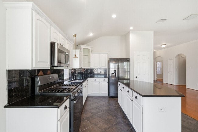 Foto del edificio - 17714 Sunset River Ln