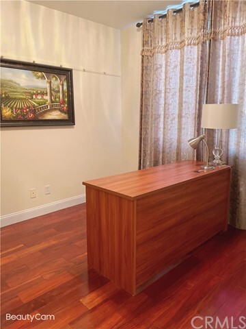 Foto del edificio - 6862 Cedar Creek Rd