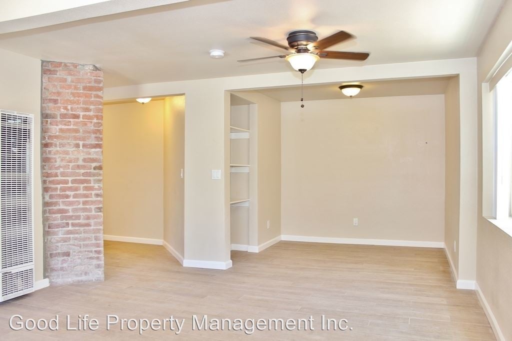 Primary Photo - 4210 Cleveland Ave