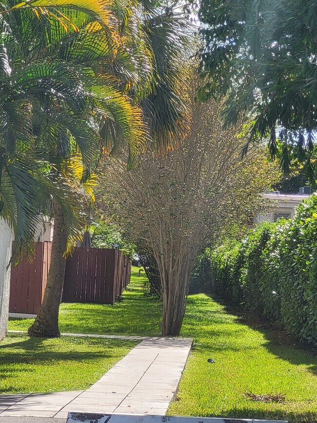 Landscaping included - 6711 N Kendall Dr