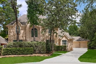 Building Photo - 27 Bluff Creek Pl