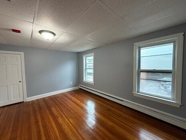 Building Photo - 251 Copeland St
