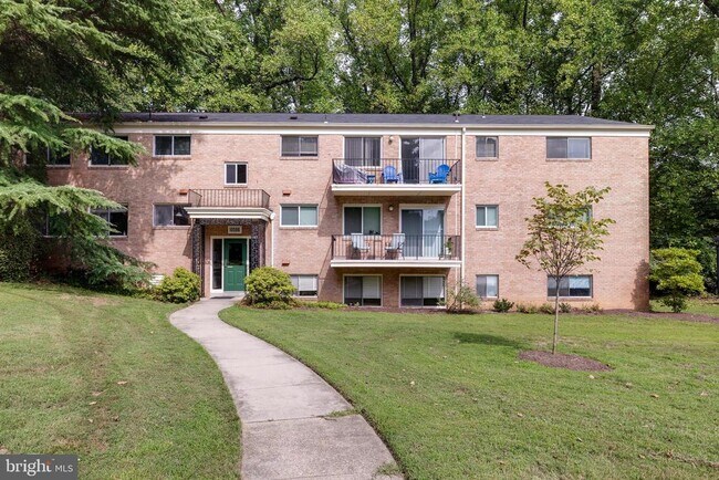 Foto del edificio - 10506 Weymouth St
