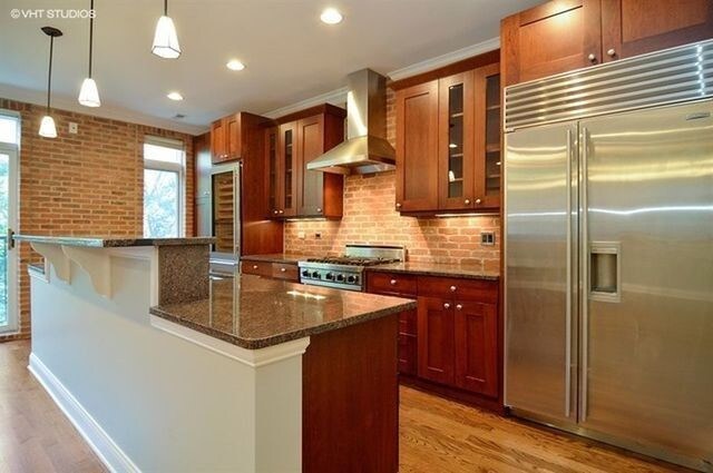 Foto del edificio - 2854 N Burling St