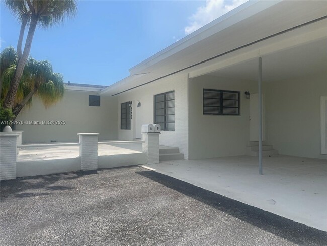 Building Photo - 9320 SW 125th Terrace