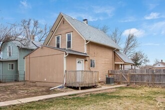 Building Photo - 1225 4th St