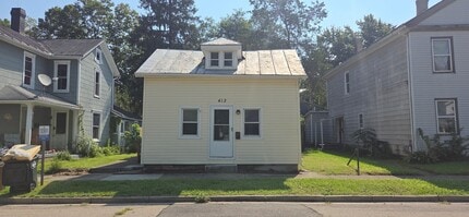 Building Photo - 412 S 2nd St