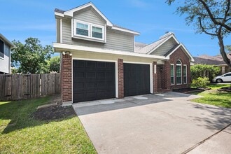 Building Photo - 14327 Sun Harbor Dr