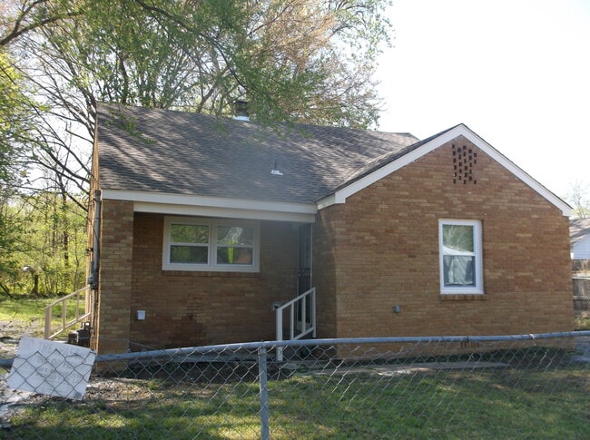 Photo - 3577 Weaver Rd House