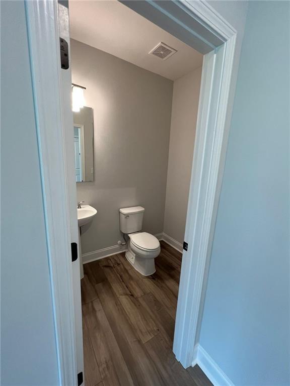 Building Photo - 327 Maltibie Dr