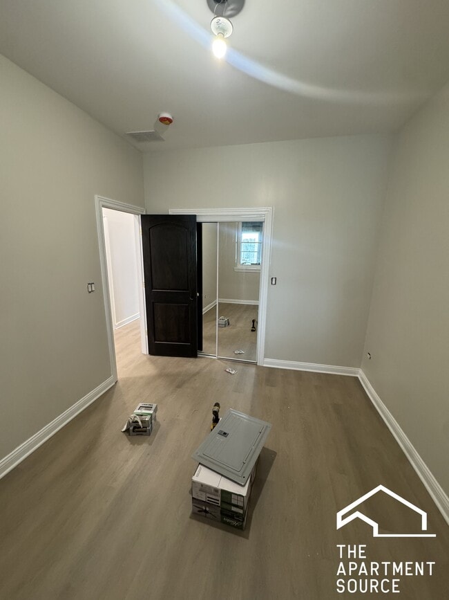 Building Photo - 3602 W 26th St