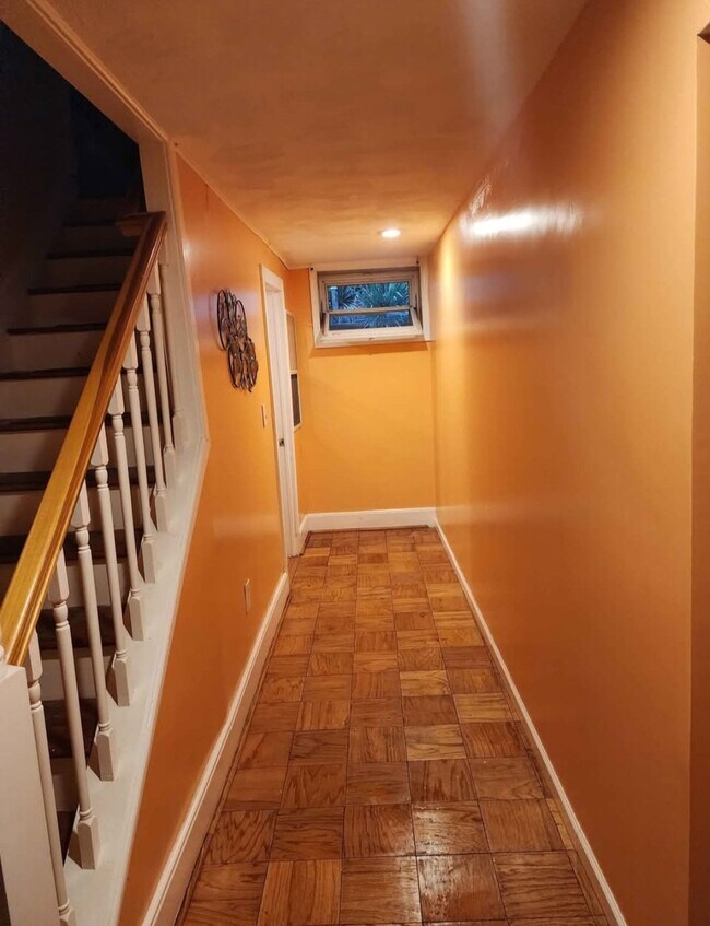 Foto del edificio - 12713 Claxton Dr