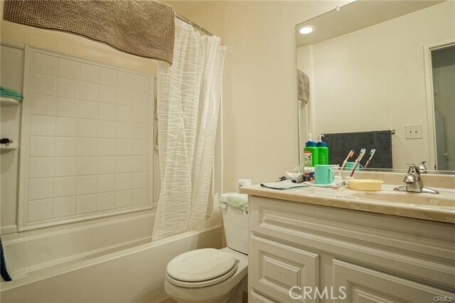 Building Photo - 16431 St Andrews Pl