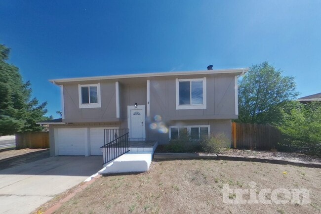 Building Photo - 1115 Jet Wing Cir