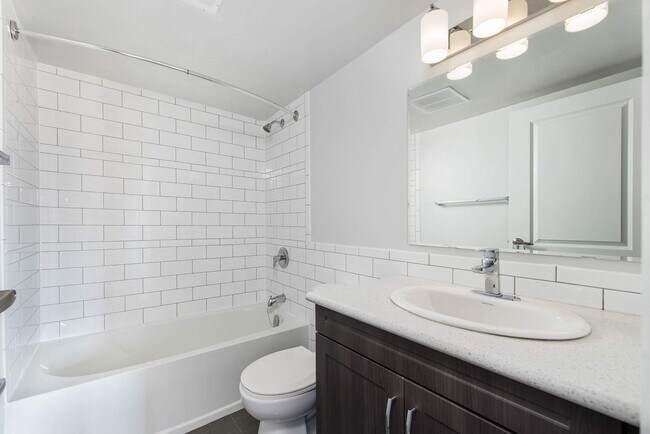 Photo du bâtiment - 19-21 Dalegrove Drive