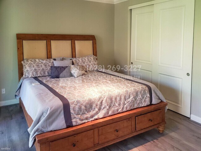 Foto del edificio - 5 br, 5 bath Townhome - 21427 Abigail Lane -