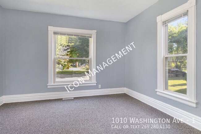 Building Photo - 1010 Washington Ave