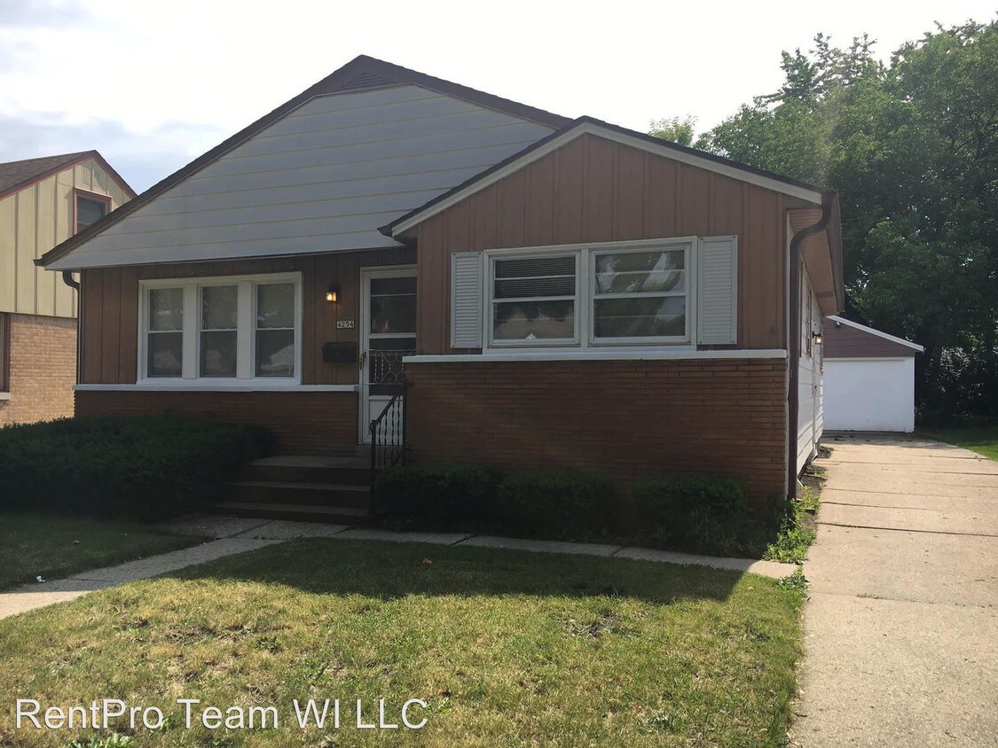 Primary Photo - 4254 N 88th St